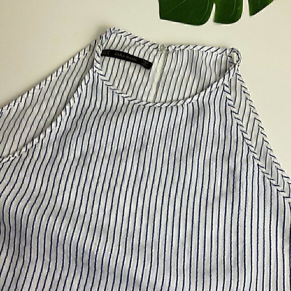 Zara Basic Medium Pin Stripe  Crop Top - Picture 3 of 8